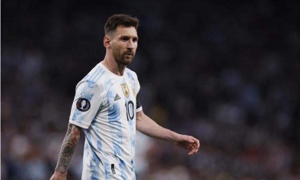 田园猫几十元养到老，无毛猫从不掉毛，美短聪明却总拆家咋整？